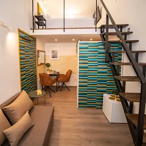 corvin-palace-residence-3-sep-bdrm-for-6-people.inbudapesthotels.com/