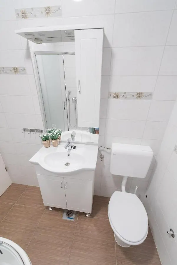Apartments Dzeki Split 0*,