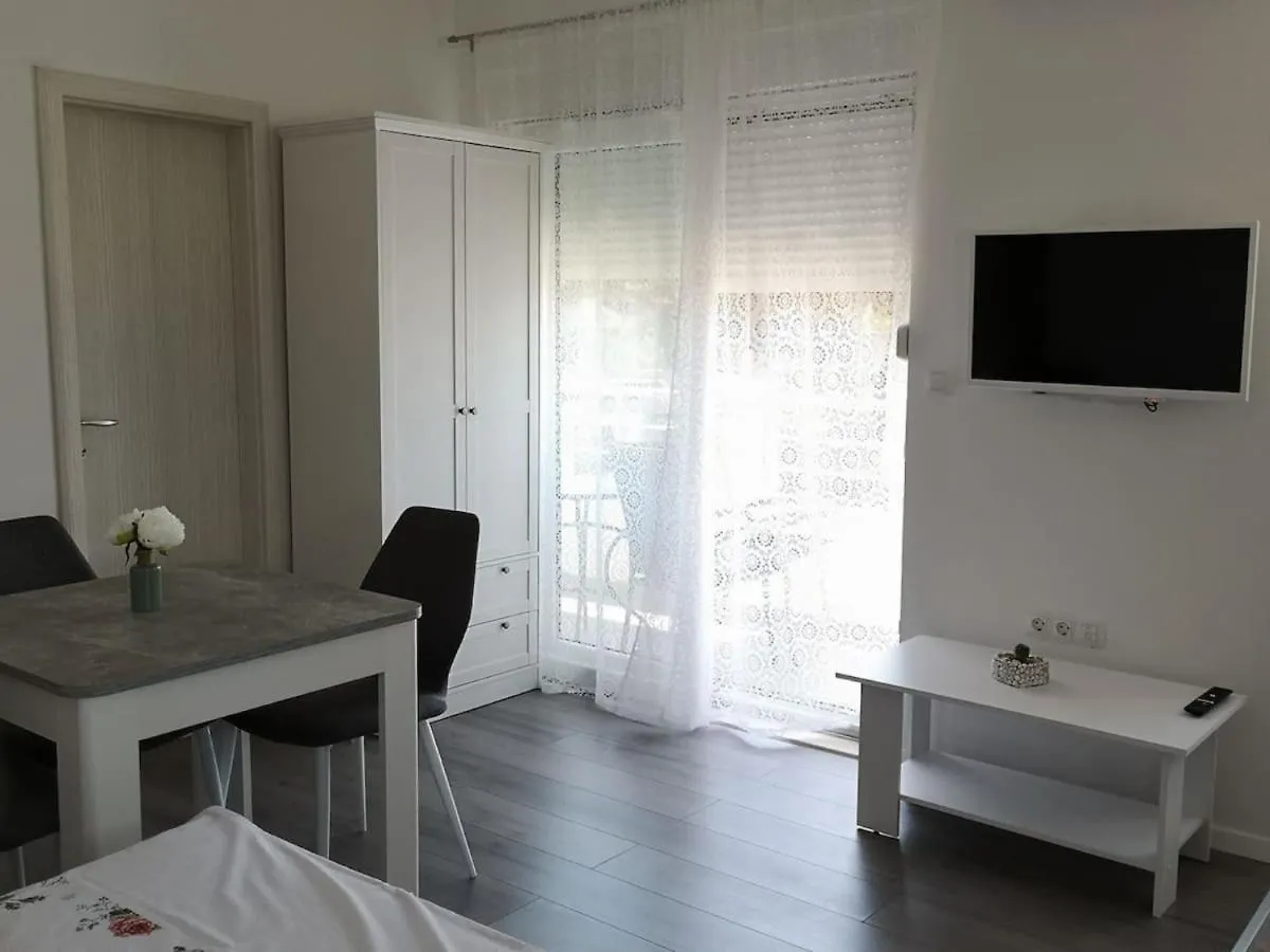 Apartments Dzeki Split
