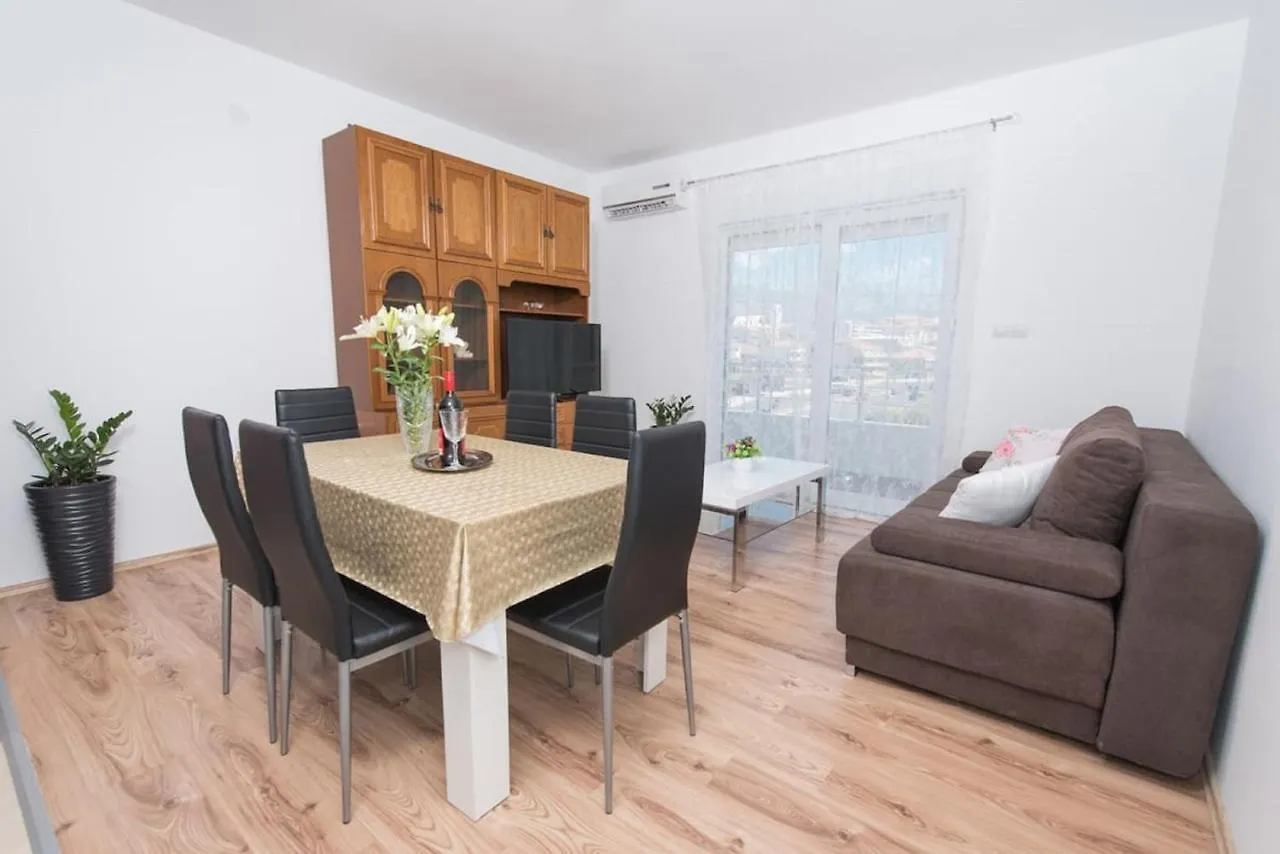 Apartments Dzeki Split Croatia