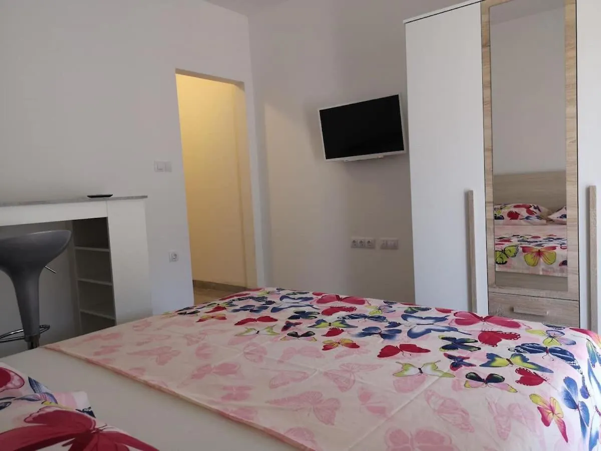 Apartments Dzeki Split
